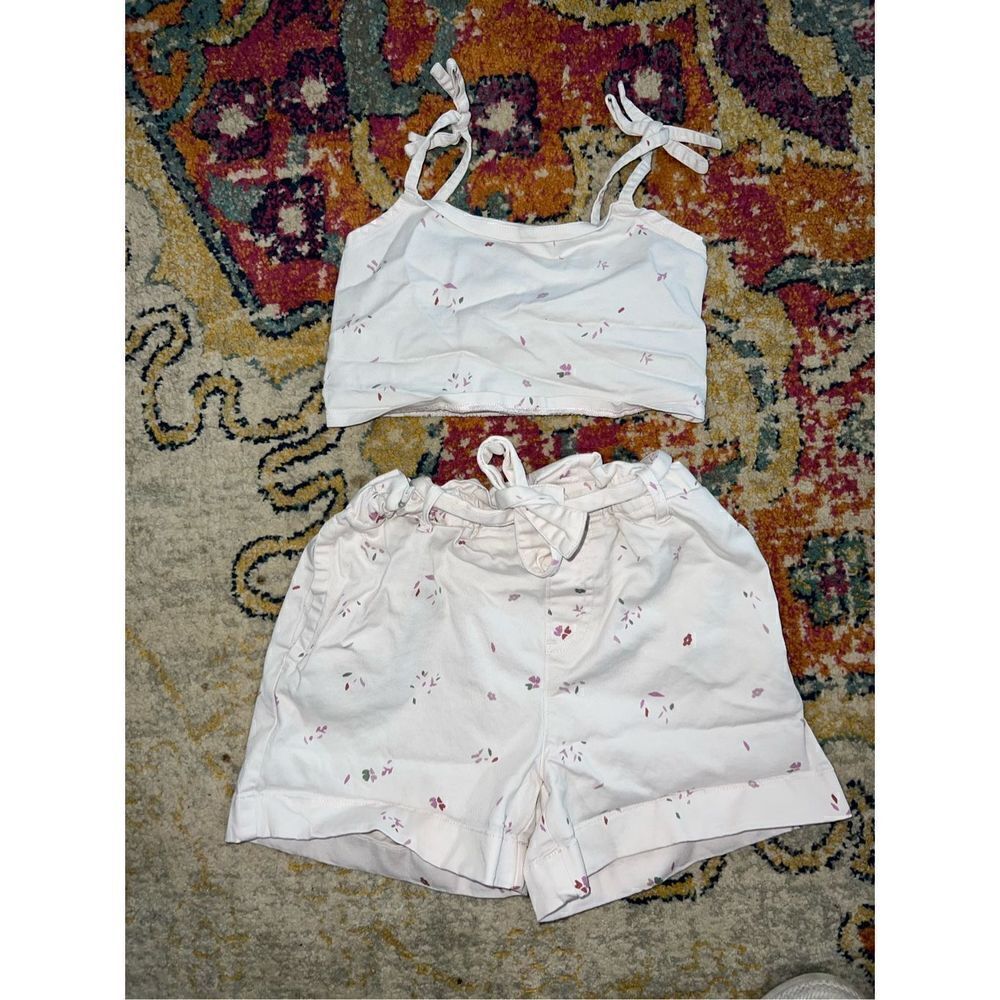 Girls’ Crop Top and Shorts Outfit